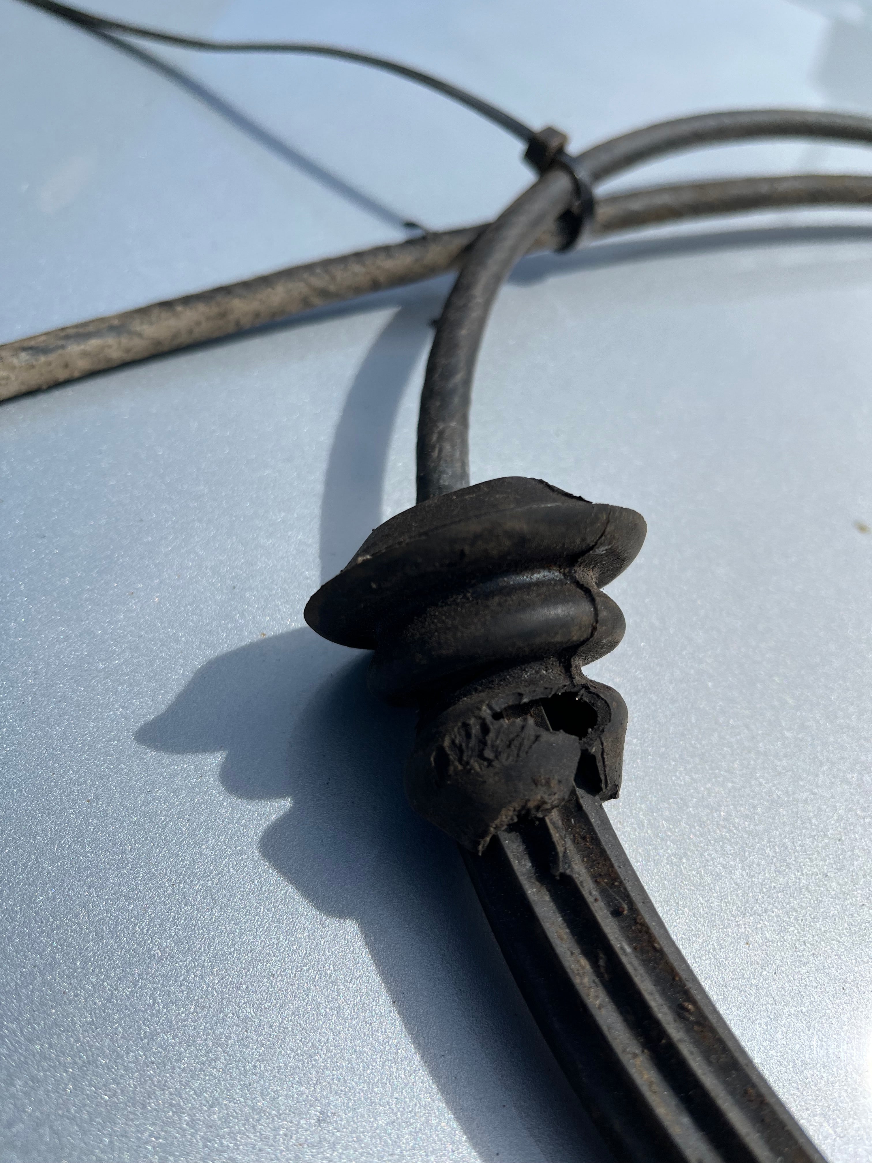Ford Transit Mk5 Speedo Drive Cable Mt75 2.5di Turbo Smiley Banana Genuine