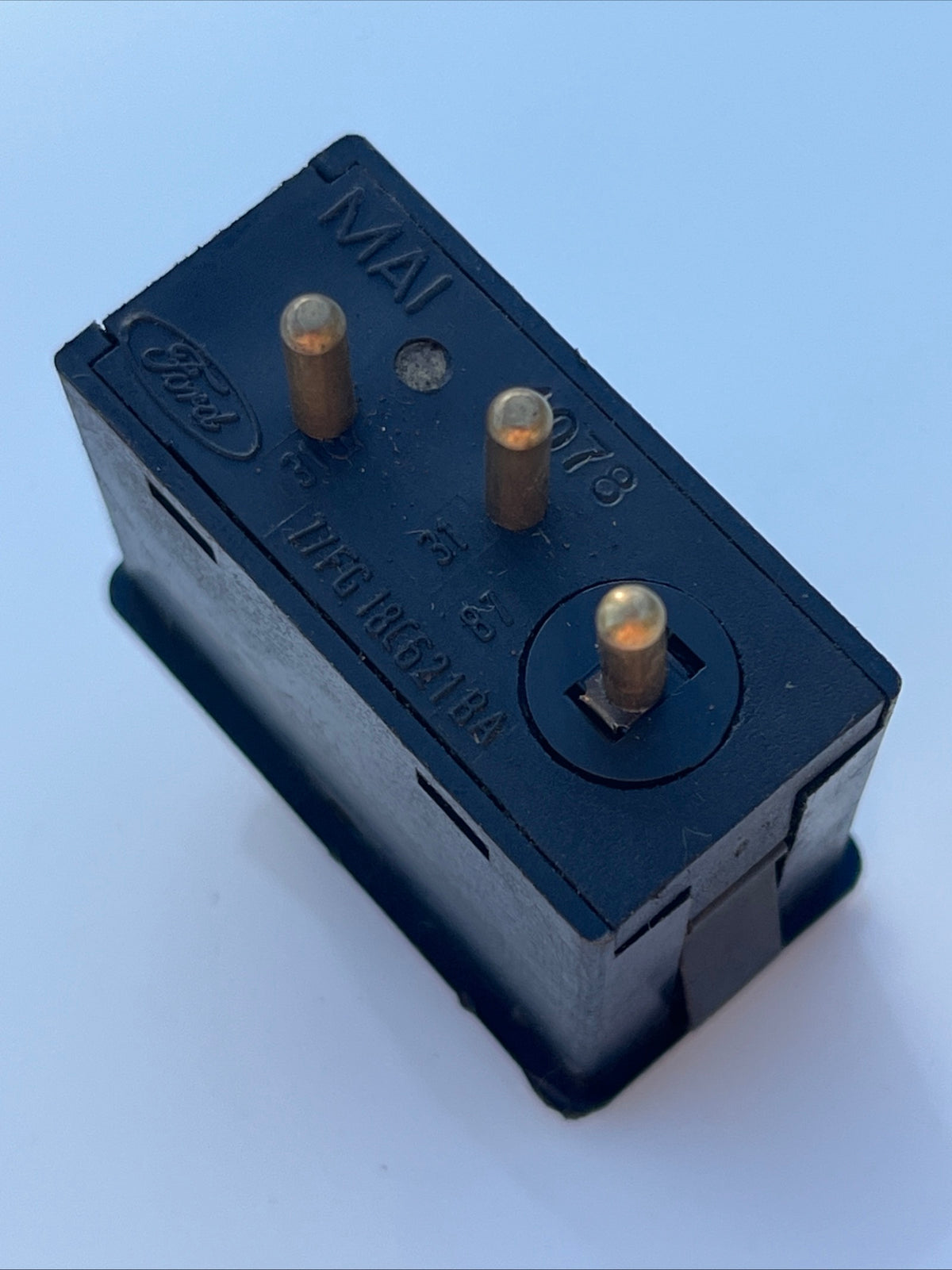 Ford Escort MK2 Heated Rear Window Switch 77FG18C621 Rs2000 Genuine