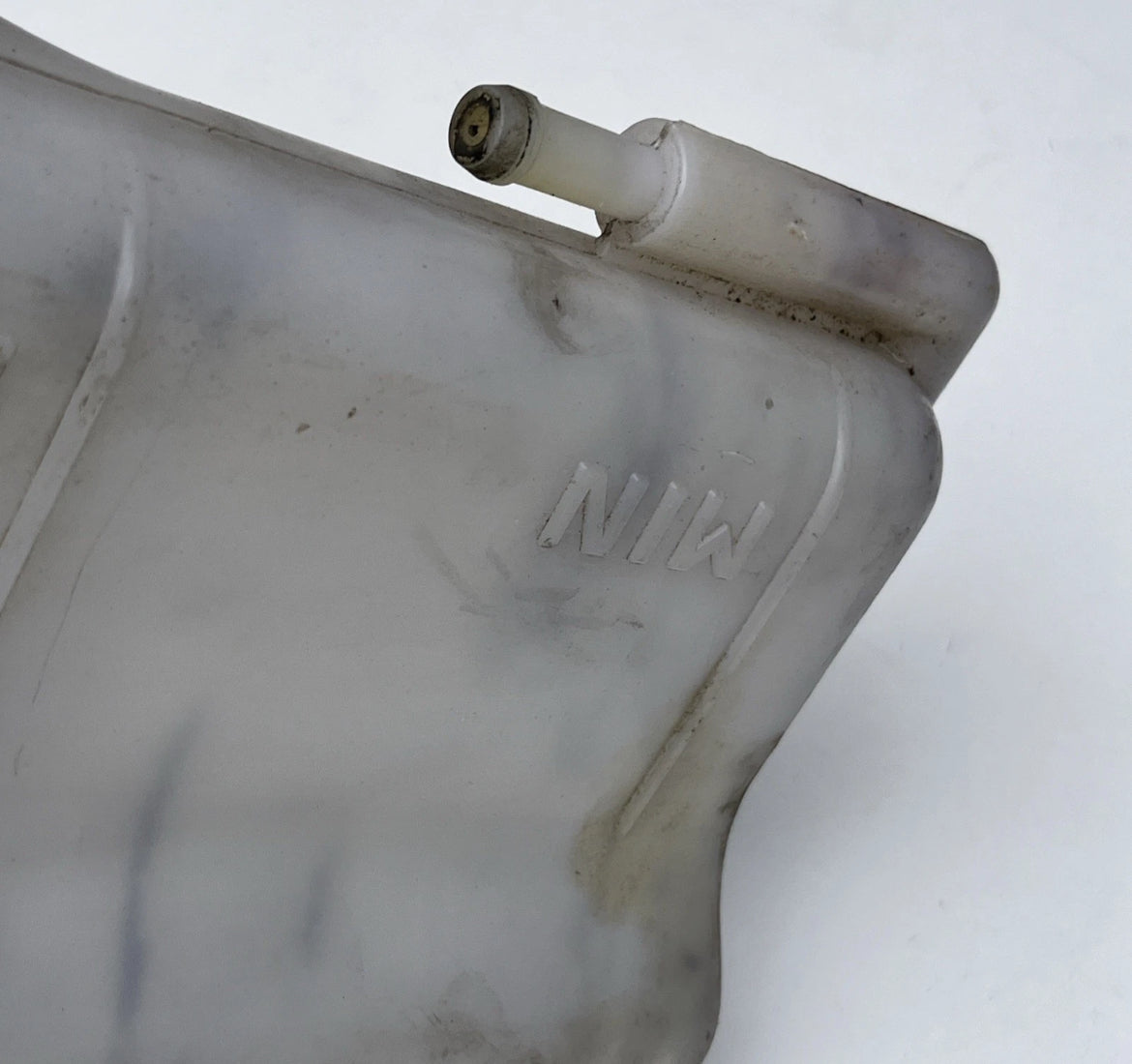 Nissan skyline r34 coolant bottle Expansion With Cap - Gtr Gtst Gtt Genuine