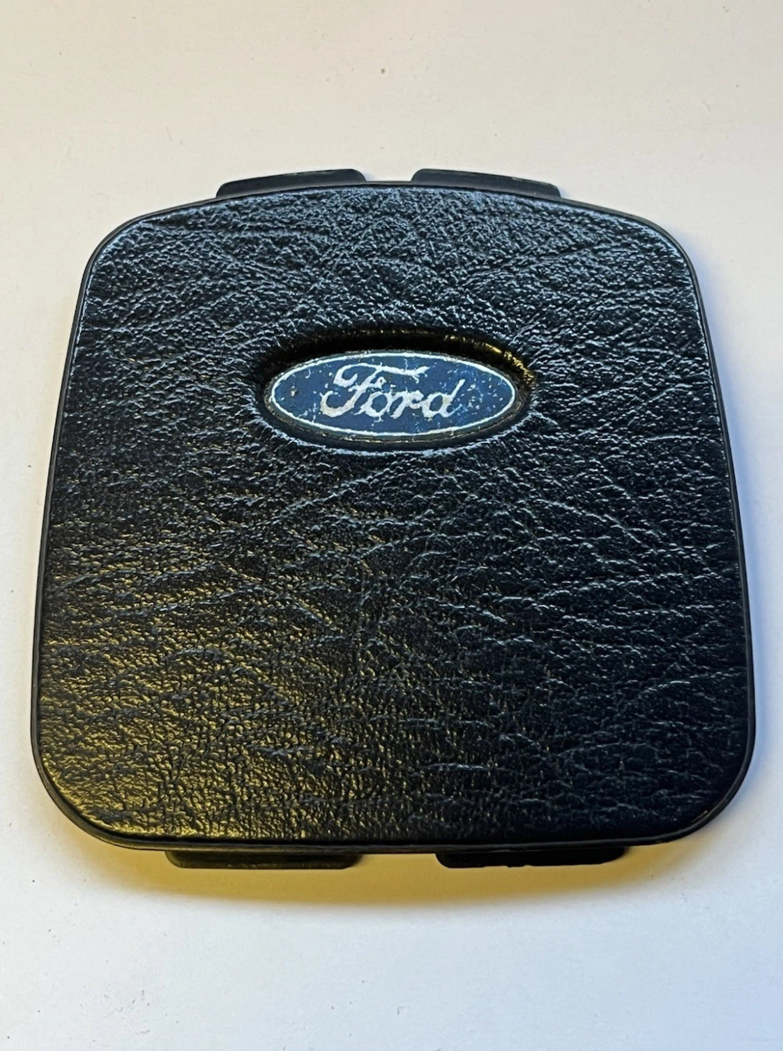 Ford Transit Mk3 Steering Wheel Center - Like Horn Push - 86VB-3A515